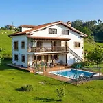 Adela Inn *