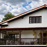 Inn Adela *